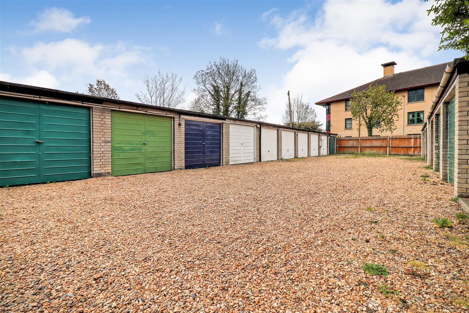 Mulberry Close, Cambridge